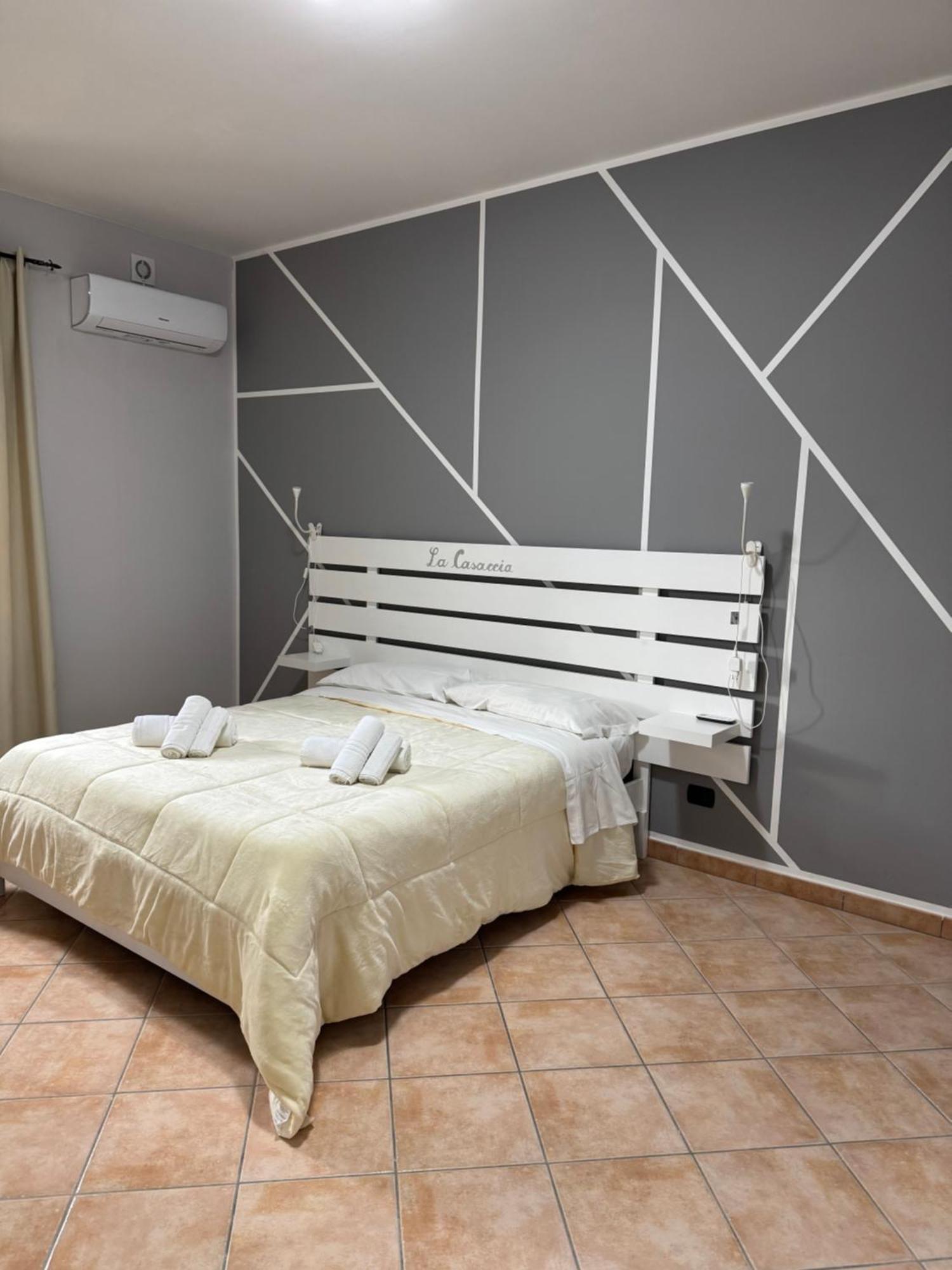 Guest House La Casaccia Fiumicino Exterior photo